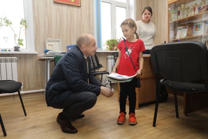 Сергей Сокол: Развитию малокомплектных школ и центров допобразования необходимо более пристальное внимание